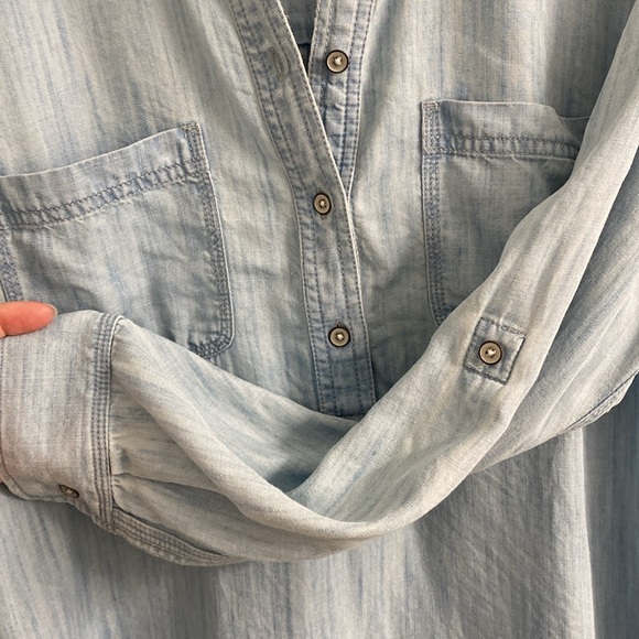 Half-button chambray blouse - Picture 3 of 9